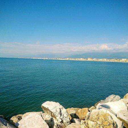 Michael Share Apartment Viareggio Exterior foto